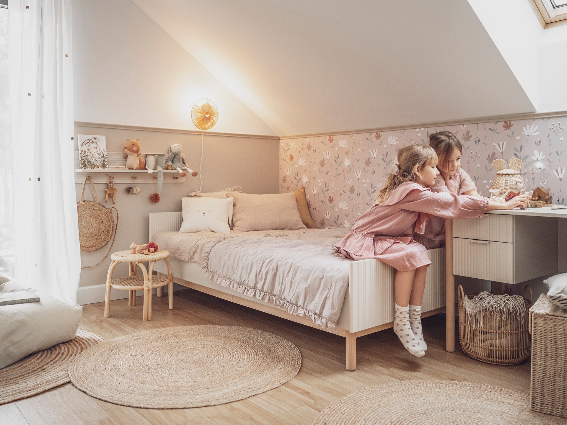 Maja Bed/Cot 3, growing functions 140x 70 cm Champagne color - Scandinavian Stories by Marton